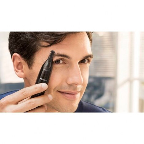Philips | NT1650/16 | Nose and Ear Trimmer | Nose Hair Trimmer | Wet & Dry | Black - 3